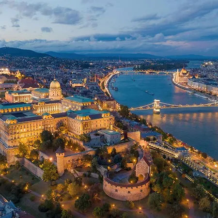 Stunning Rose Hill Premium * Budapest
